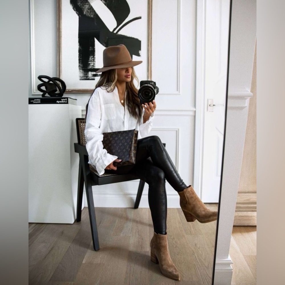 Vince Camuto Western Cowboy Boot NWT Neverworn